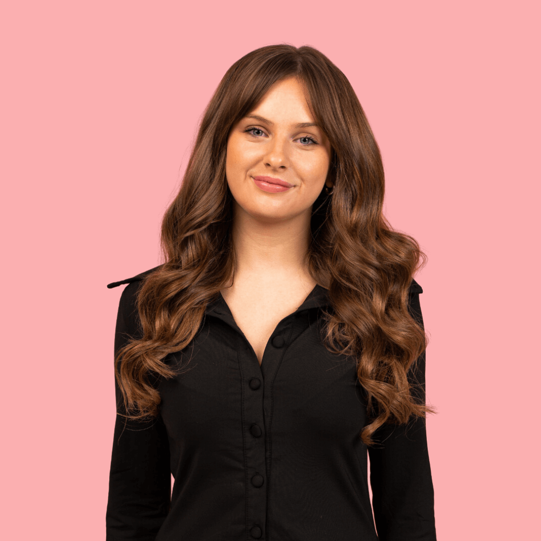 Tape- in Chestnut Brown Hair Extensions model