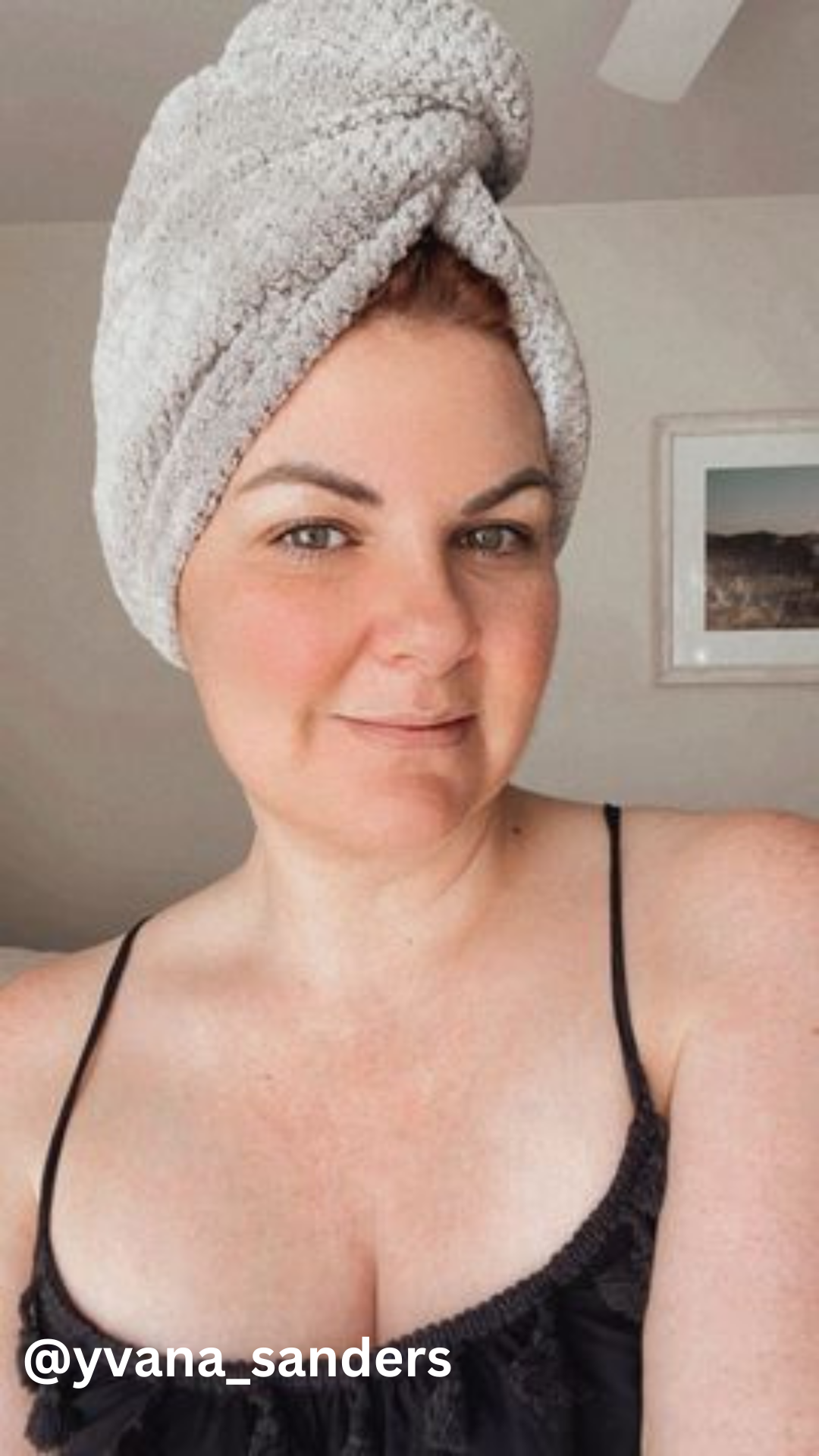 Hair towel Grey model